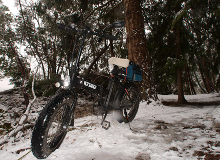 Snowbike cove trail near lookout -flash