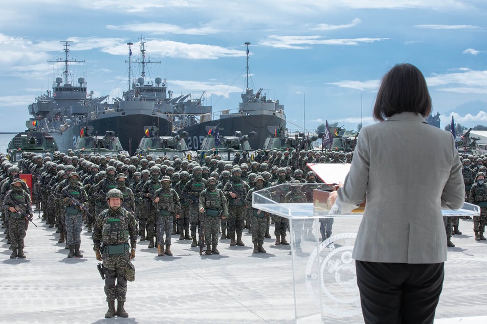 Taiwan President, Tsai Ing-Wen Addresses The Troops