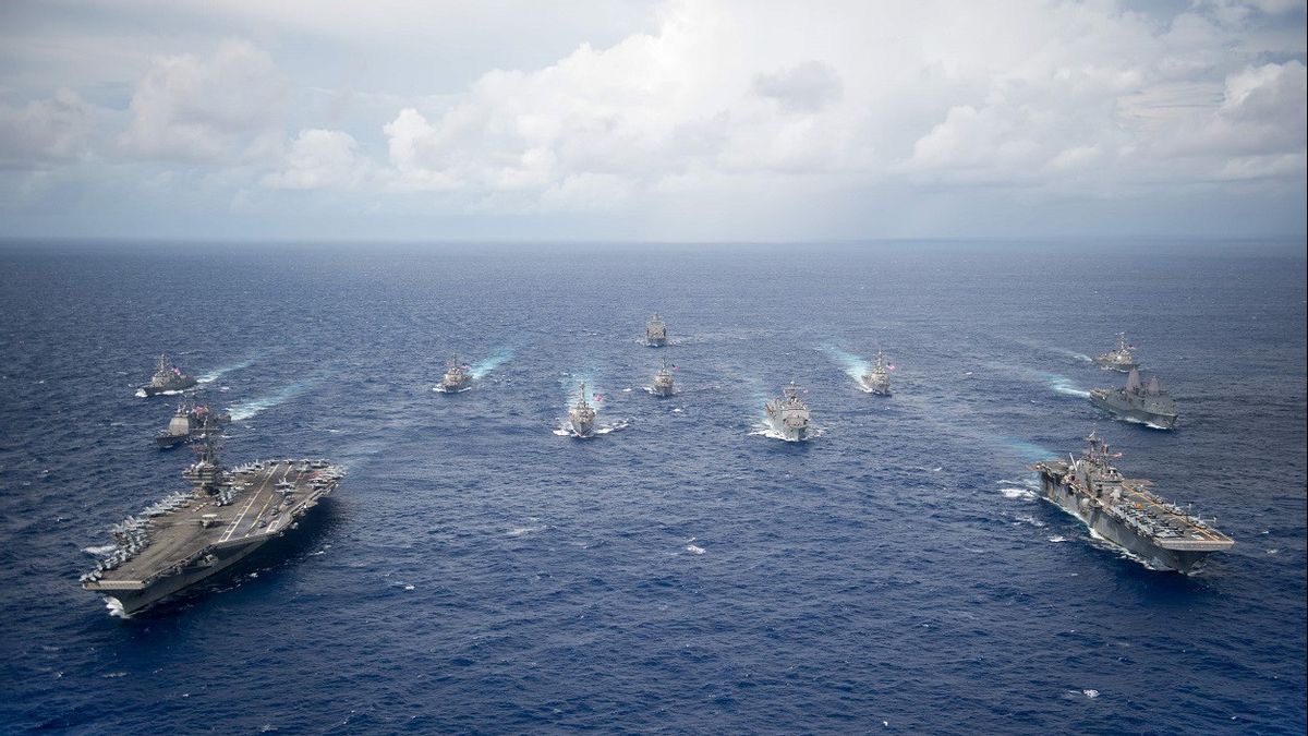 USS Ronald Reagan Strike Group enters South China Sea on July 28. 2022 -Communication Specialist 2nd Class Christian Senyk, USN